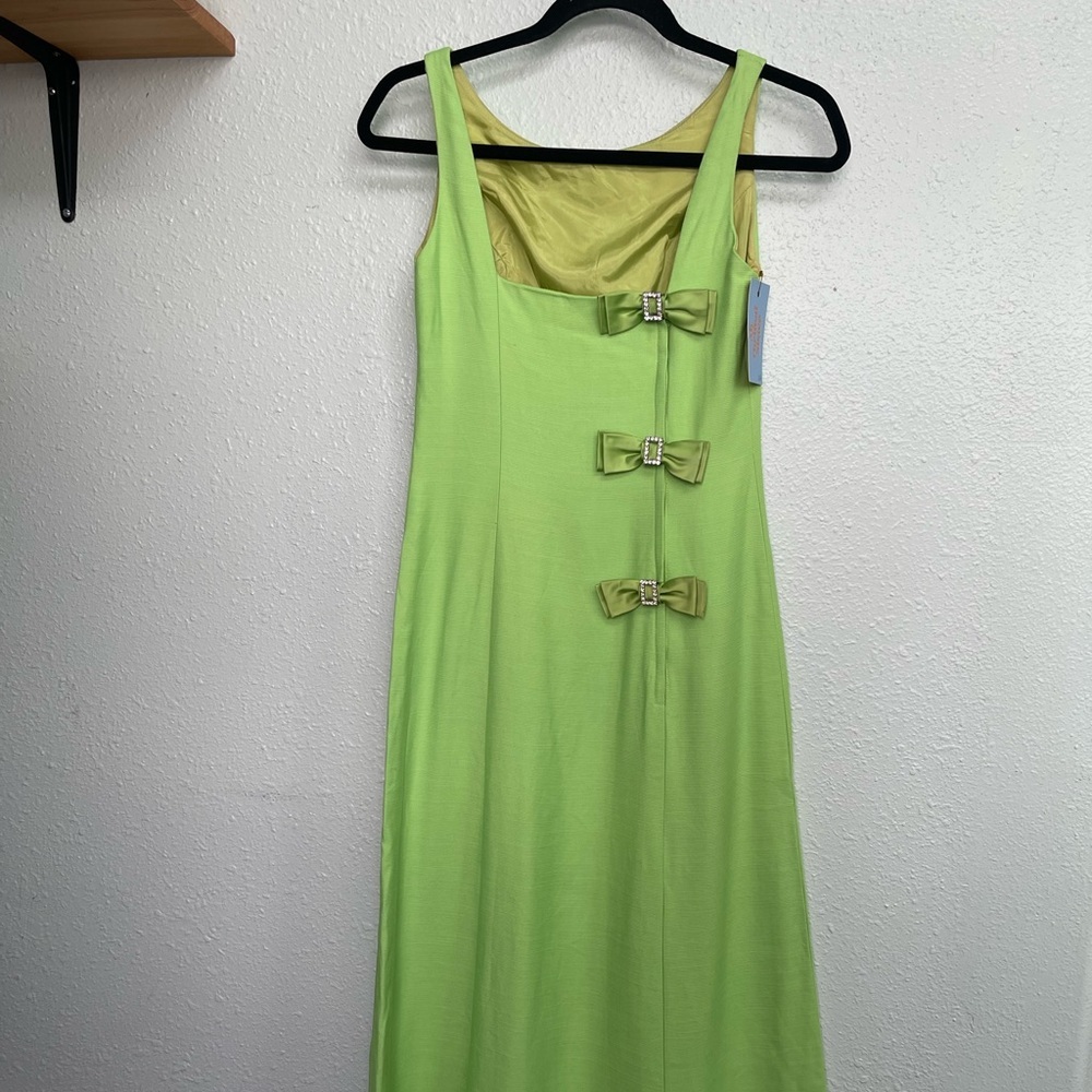 Vintage Bergdorf Goodman 1960’s bright green formal dress size extra small